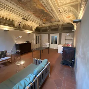  Apartamento Intero Appartamento. San Giovanni Uno Italia